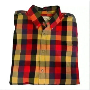 St. John's Bay Men's L Plaid Flannel Button-Up Shirt Long Sleeve Casual